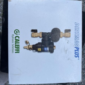 DIRTMAGPLUS®, Groupe de décantation multifonctions avec pot de décantation et filtre.