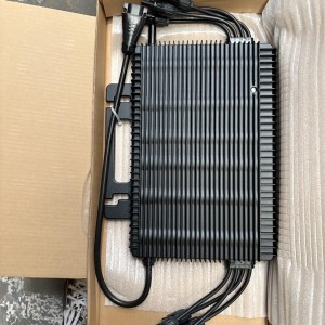 Micro onduleur Hoymiles 4 panneaux 1800va