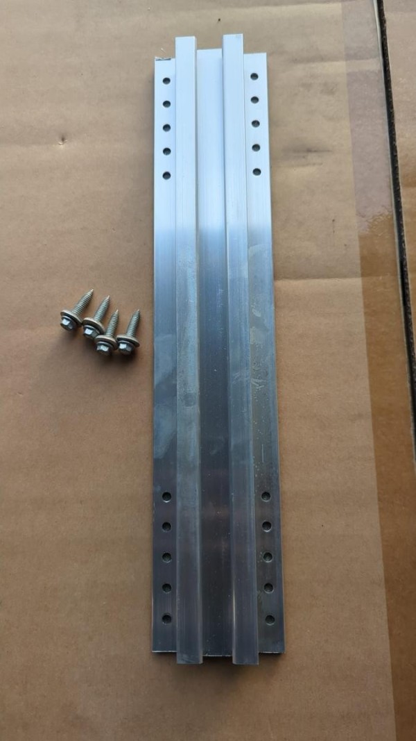 K2 Systems MiniRail (rail court pour toiture trapézoïdale)