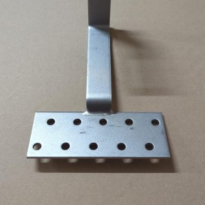 Crochet de toit K2 Systems 1001068 – Crochet Coppo-Tiles en acier inox pour tuiles romanes